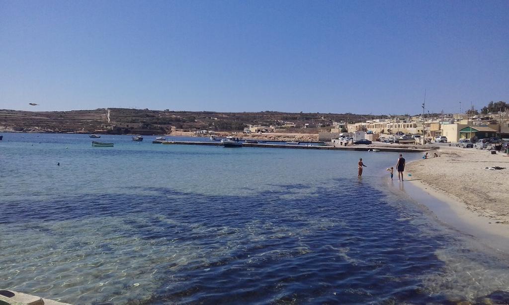 The April Maisonette Marsaskala Exterior photo