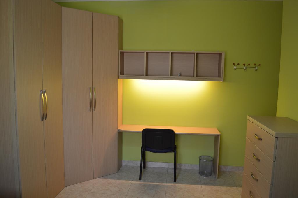 The April Maisonette Marsaskala Exterior photo